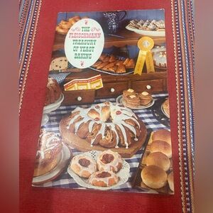 The Fleischmann Treasury of Yeast Baking 1962